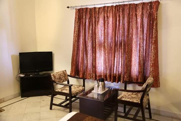 Hotel Karan Villas Kota  Εξωτερικό φωτογραφία