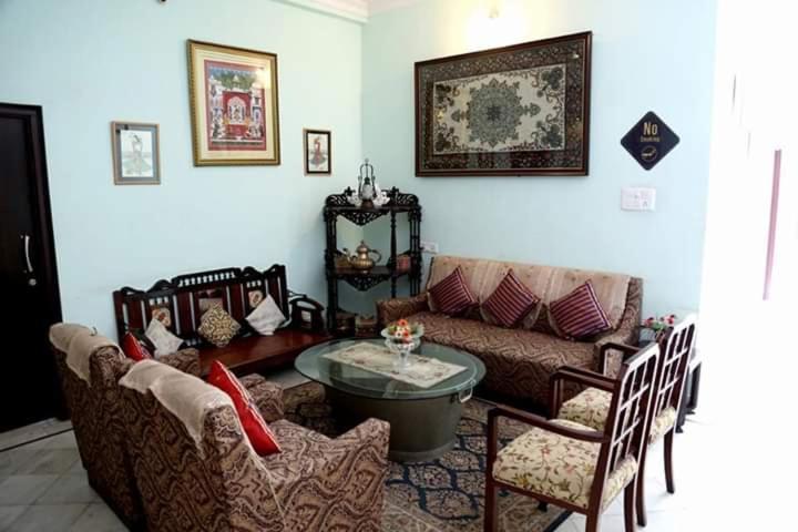 Hotel Karan Villas Kota  Εξωτερικό φωτογραφία