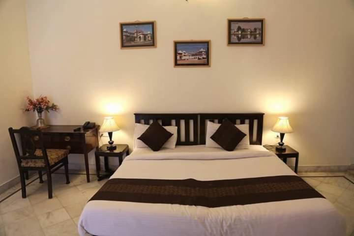 Hotel Karan Villas Kota  Εξωτερικό φωτογραφία